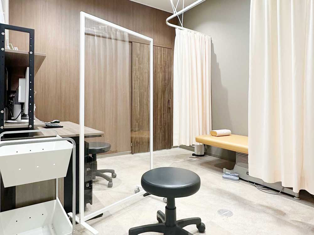 八王子クリニック新宿の第1診察室